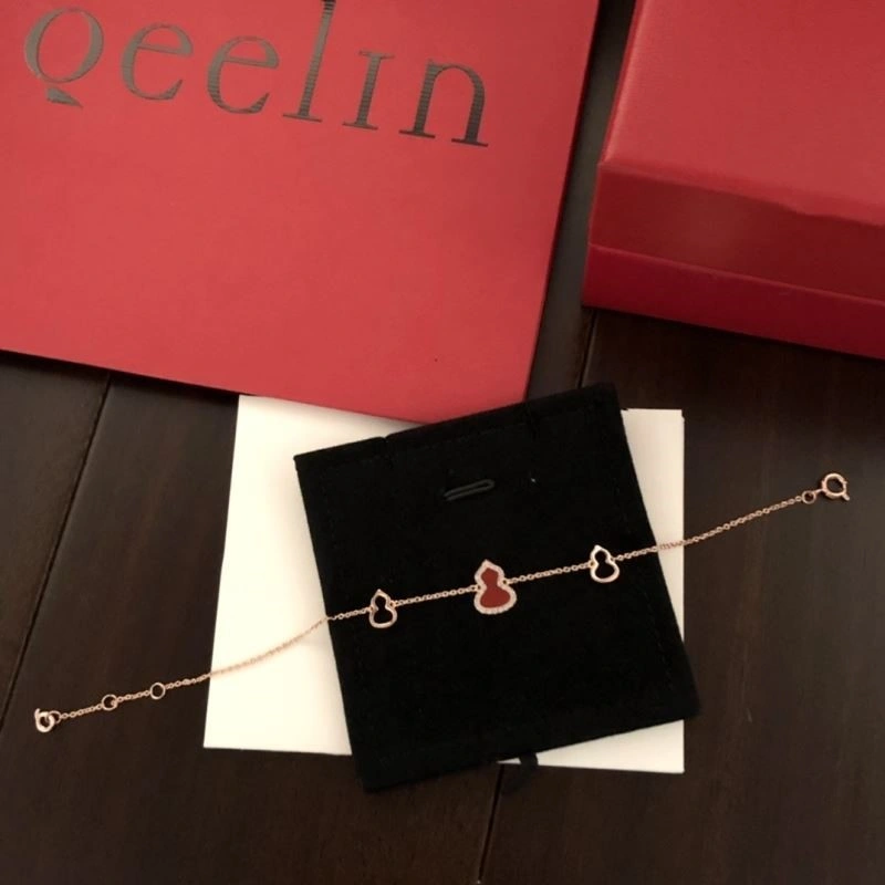 Compact Qeelin Bracelets 208493