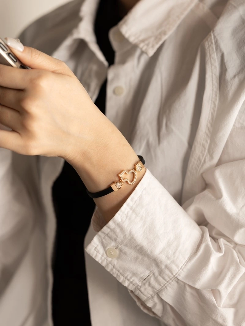 ZipUp Qeelin Bracelets 208480