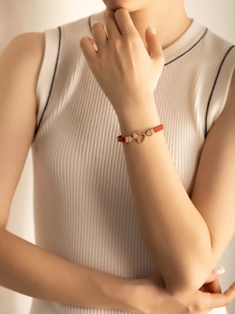 Qeelin Bracelets Fashionable 208478