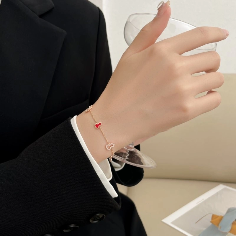 Thermal Qeelin Bracelets 208479