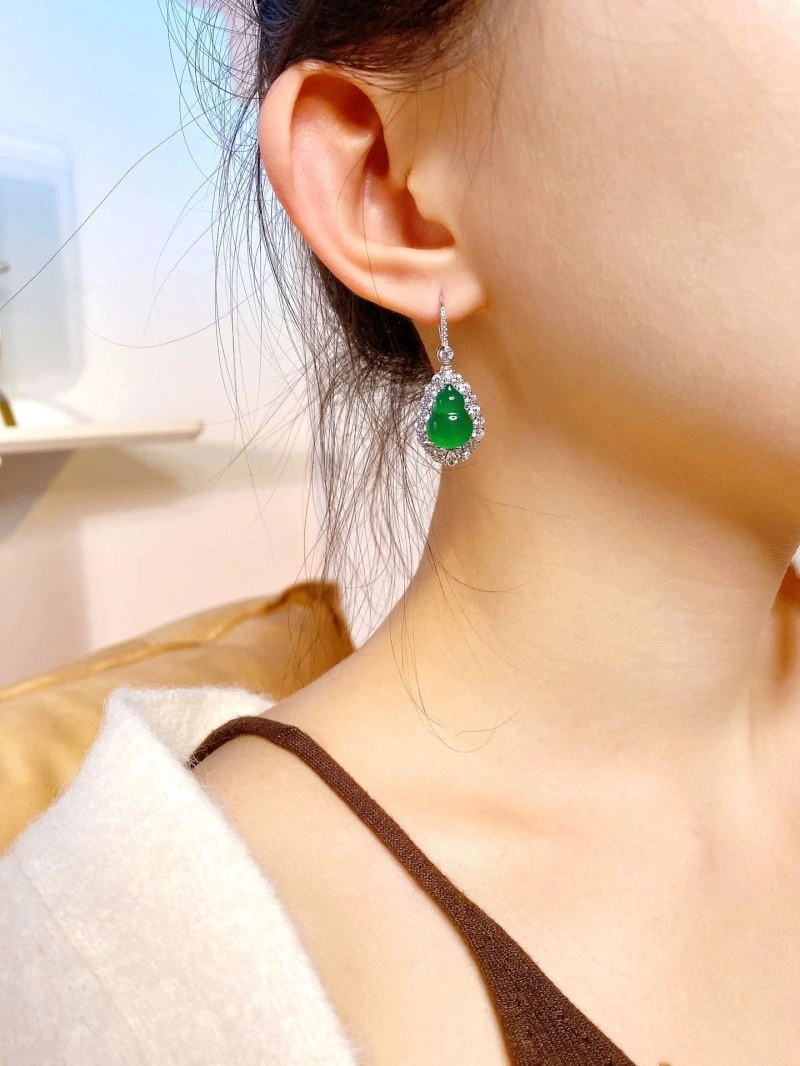 BestValue Qeelin Earrings 213829