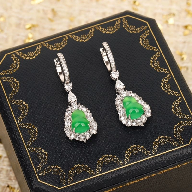 Qeelin Earrings Sophisticated 213825