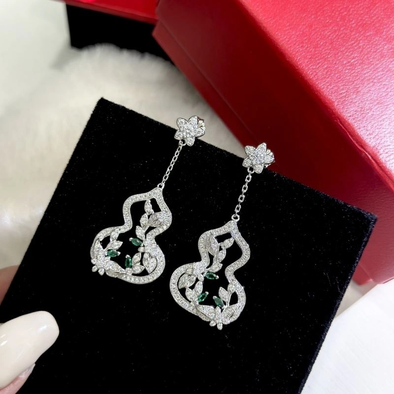 Neat Qeelin Earrings 213386