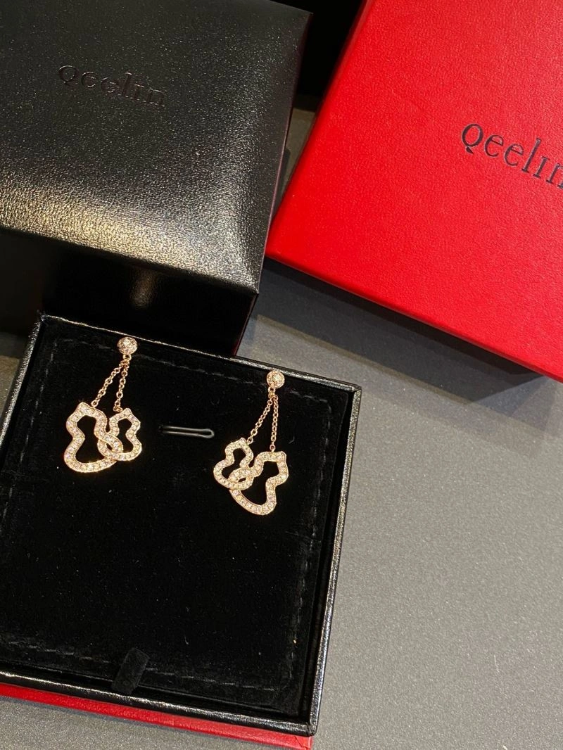 Youthful Qeelin Earrings 214475