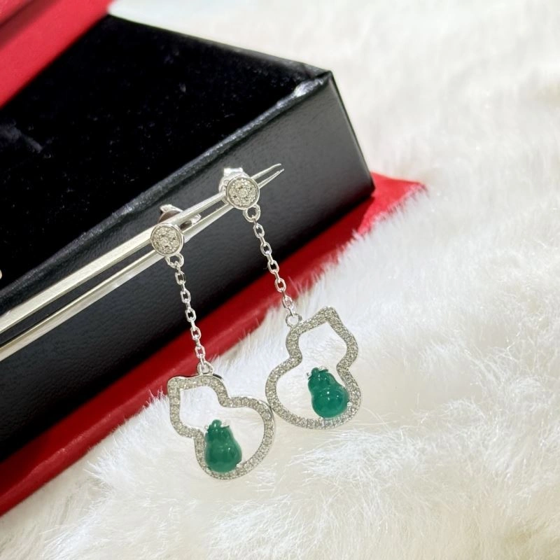 Neat Qeelin Earrings 214188