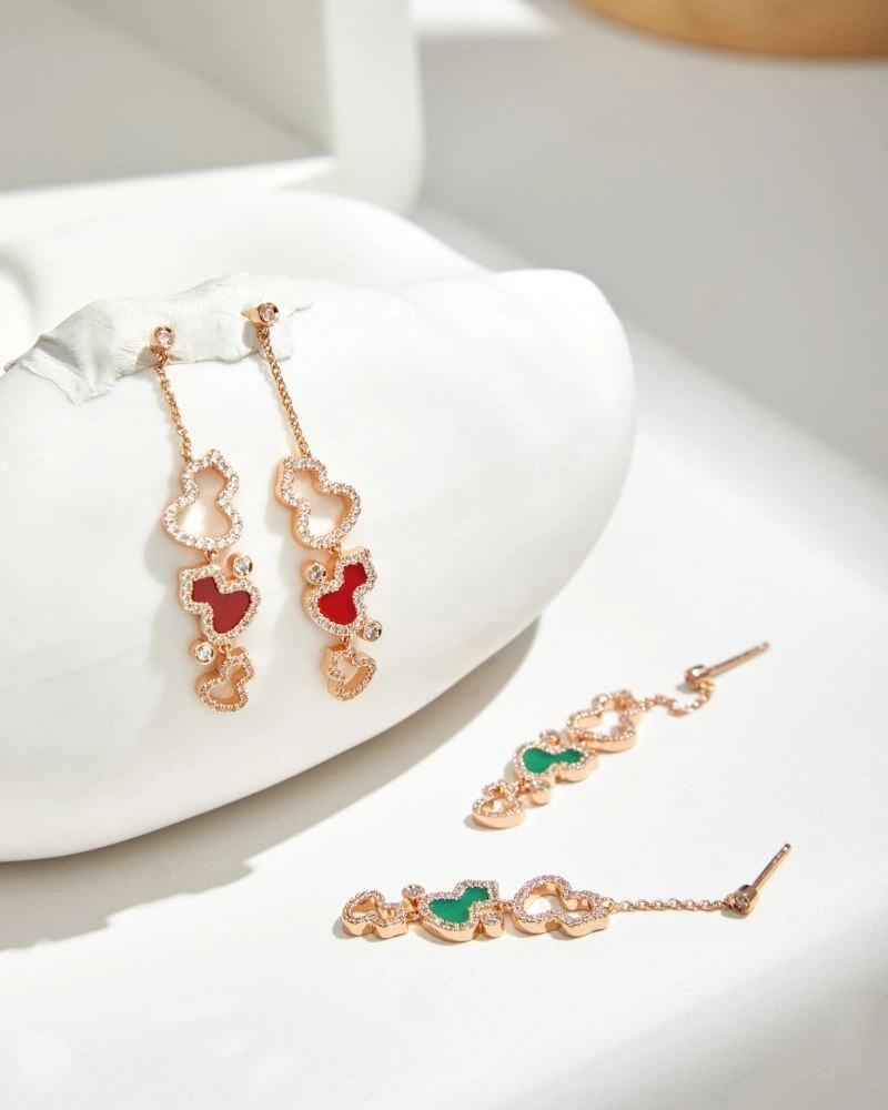 Breathable Qeelin Earrings 214121