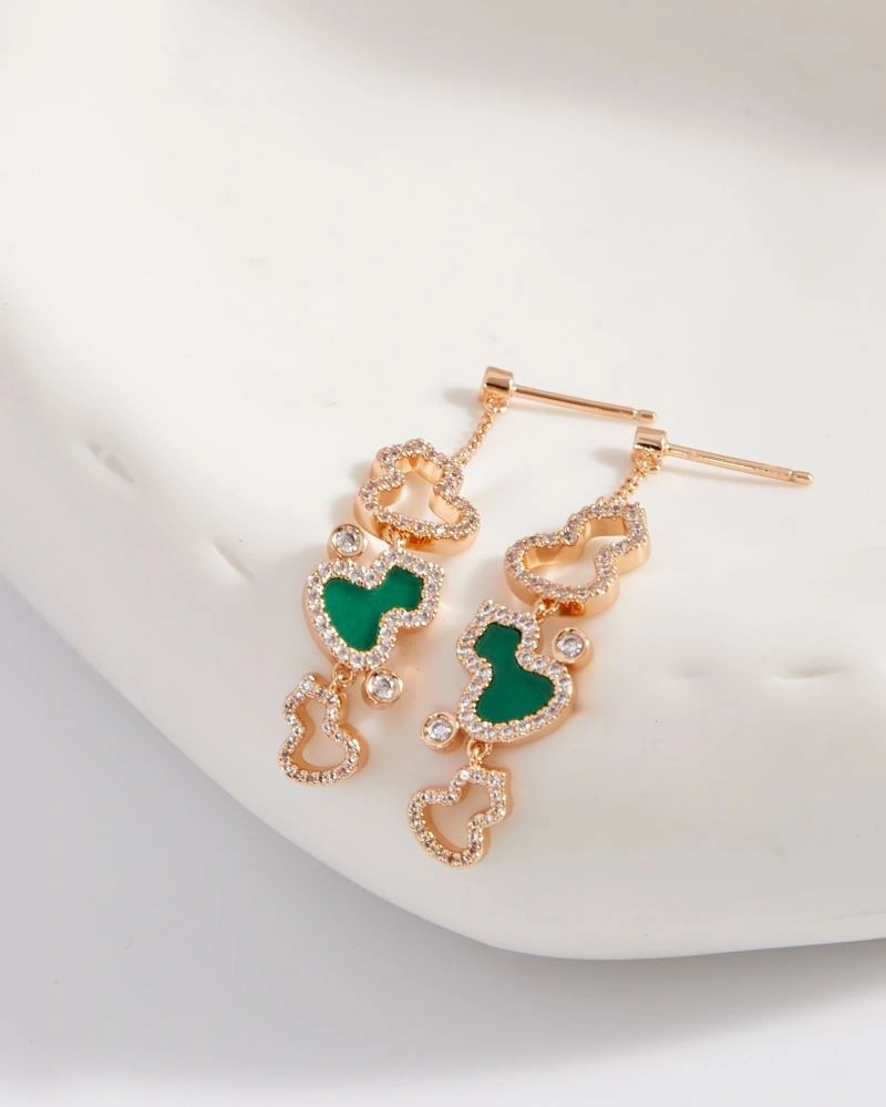 Breathable Qeelin Earrings 214121