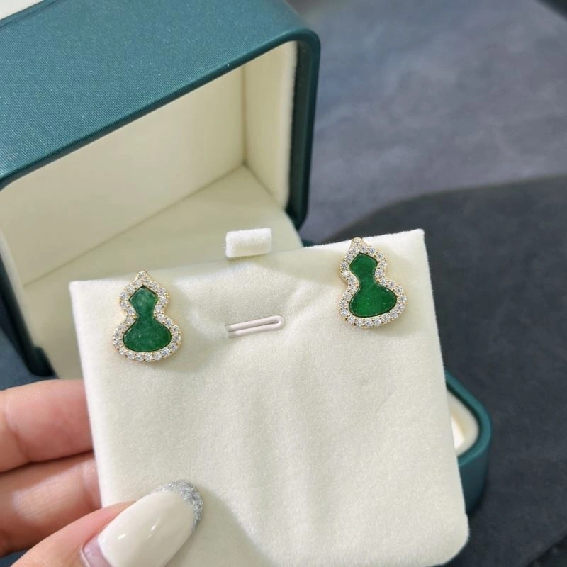 WrinkleFree Qeelin Earrings 212846