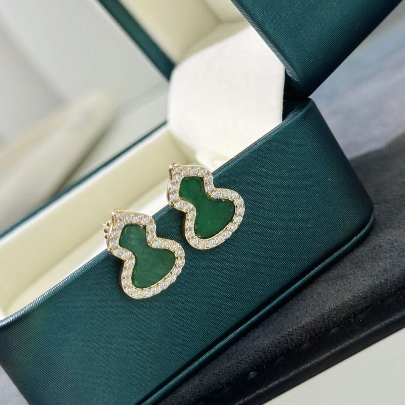 WrinkleFree Qeelin Earrings 212846