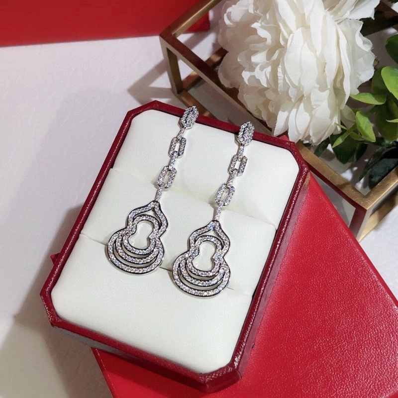 Qeelin Earrings Refined 212521