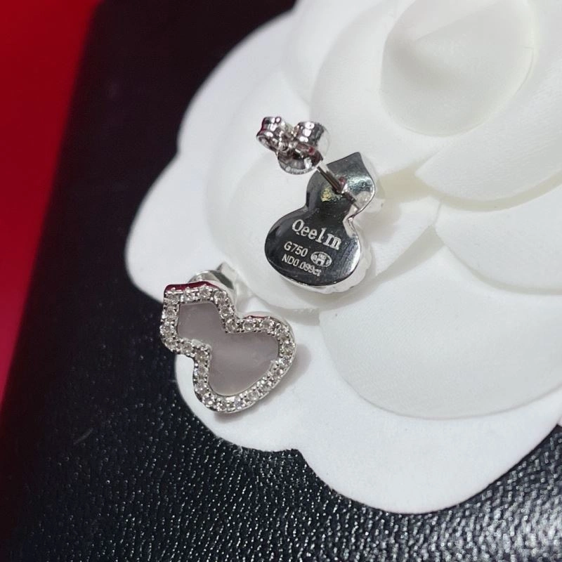 Qeelin Earrings Refined 212523