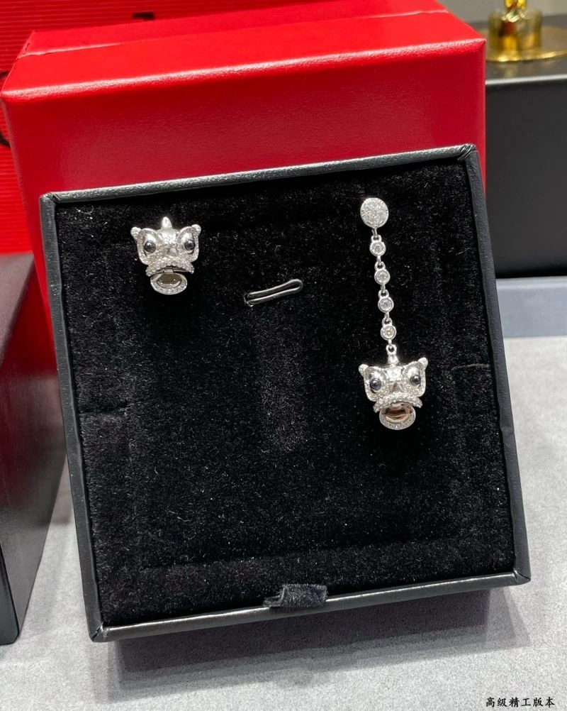 Qeelin Earrings Practical 211721