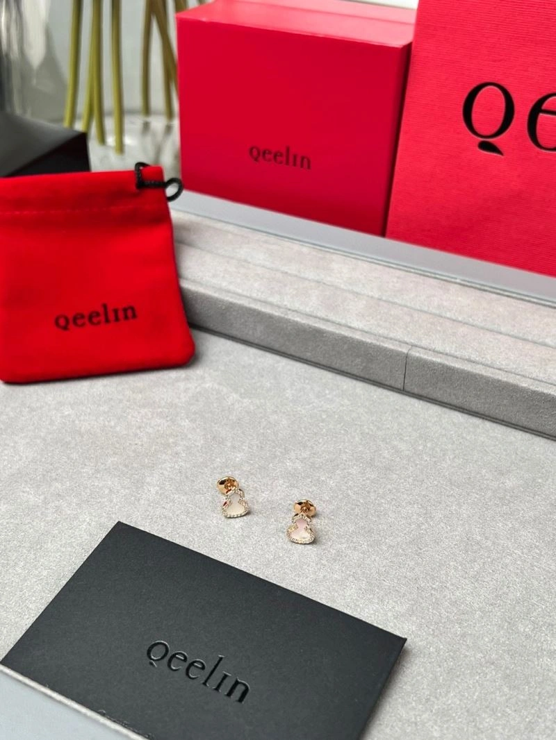 WaterResistant Qeelin Earrings 211094