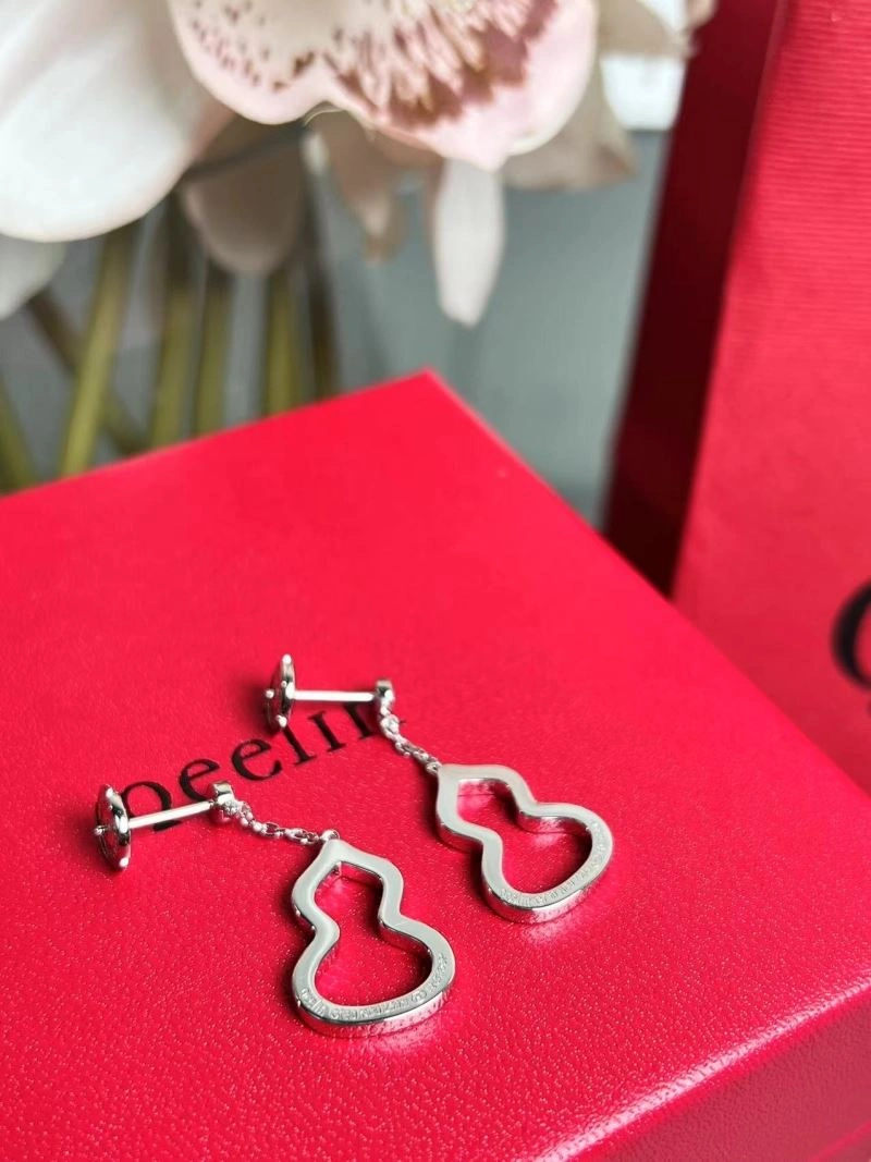 Elegant Qeelin Earrings 211089
