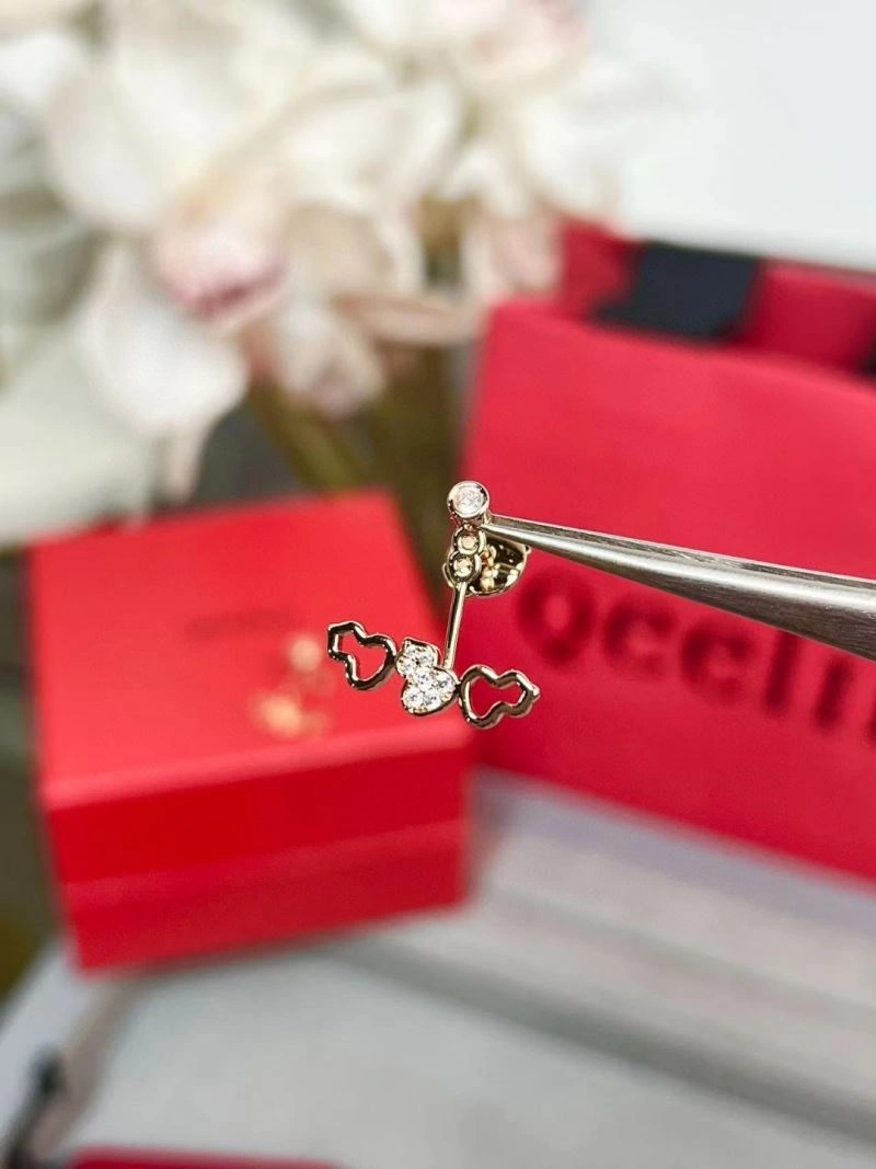 Qeelin Earrings MultiPurpose 211095