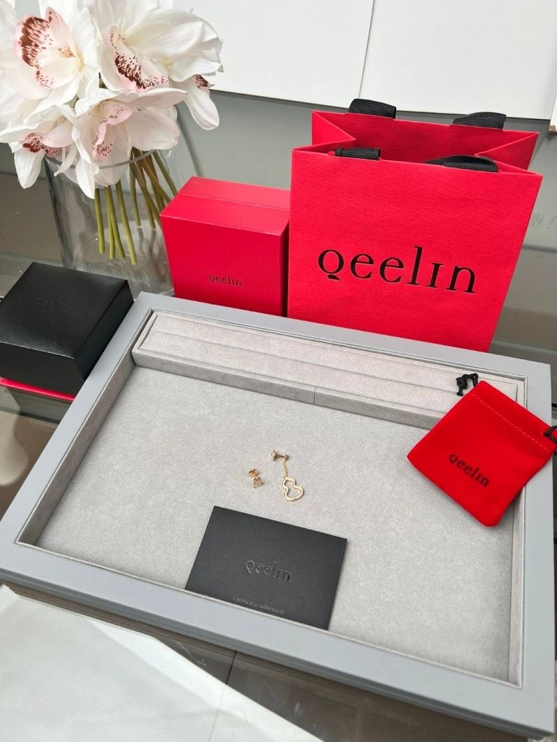 Qeelin Earrings Flexible 211104