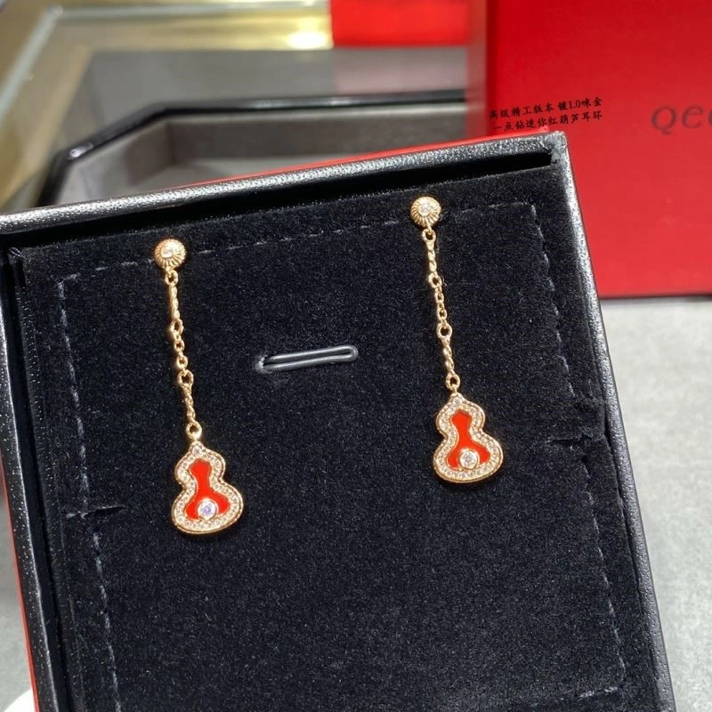 UrbanStyle Qeelin Earrings 210426