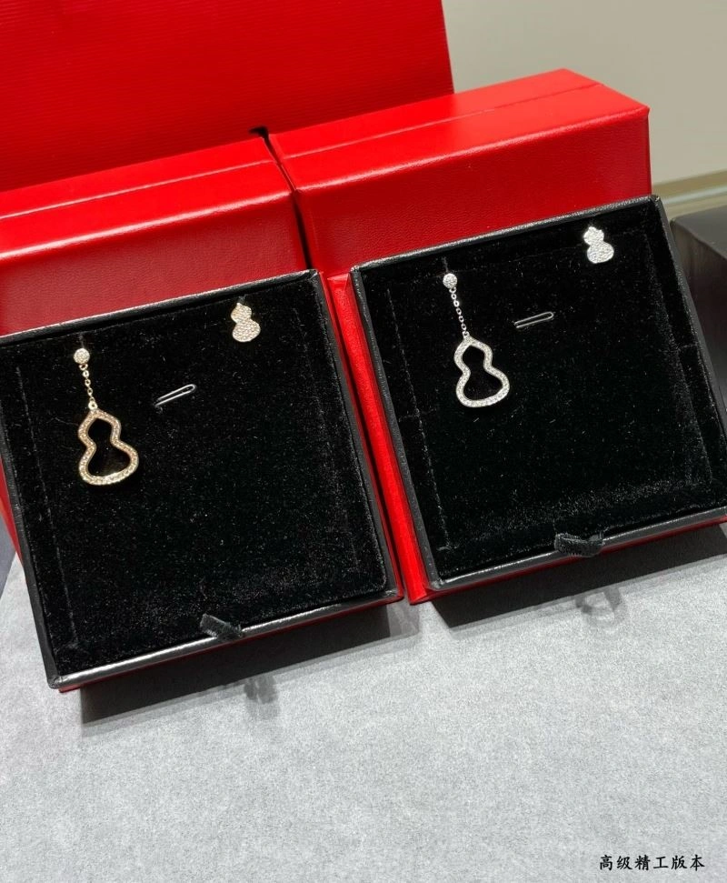 Youthful Qeelin Earrings 210408