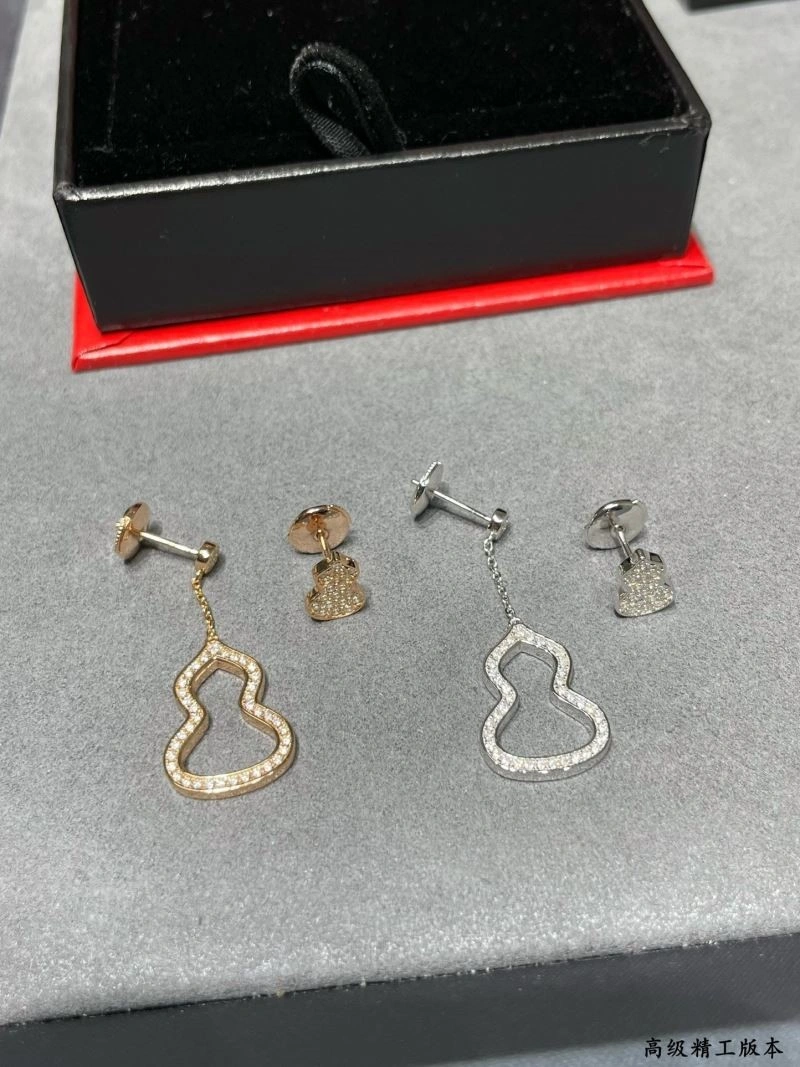 Youthful Qeelin Earrings 210408