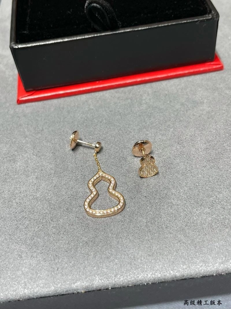 Youthful Qeelin Earrings 210408