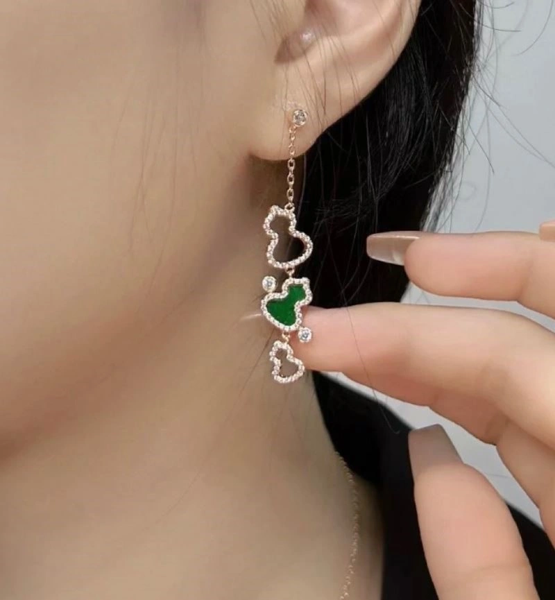 Qeelin Earrings Sporty 210402