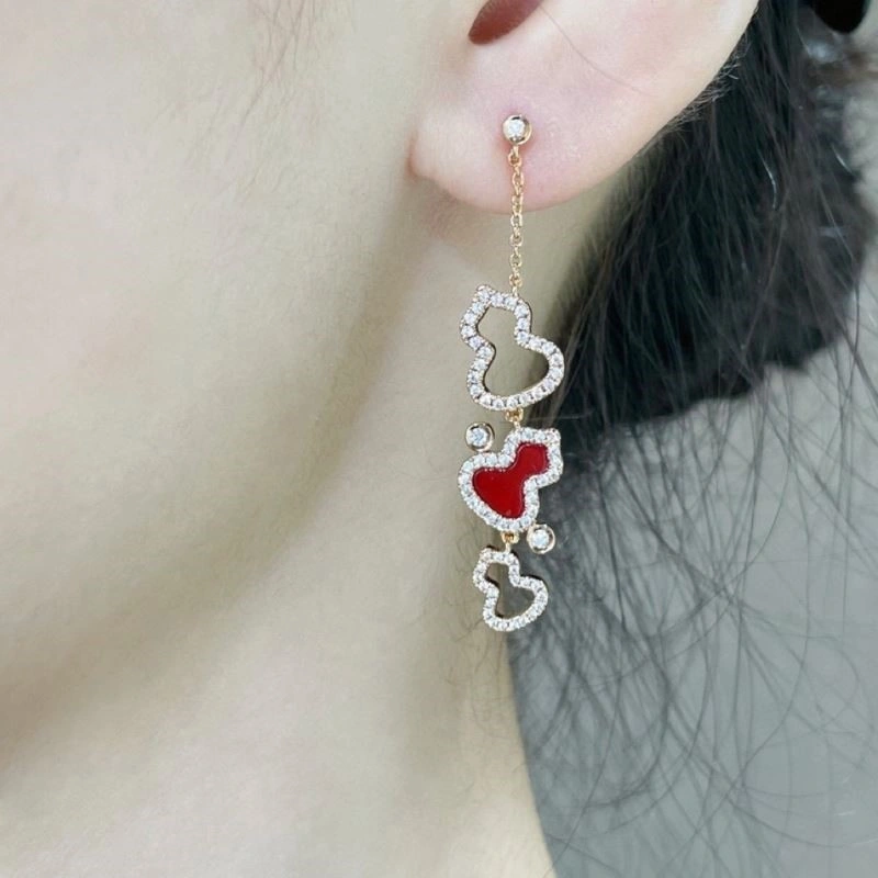 SoftTouch Qeelin Earrings 210410