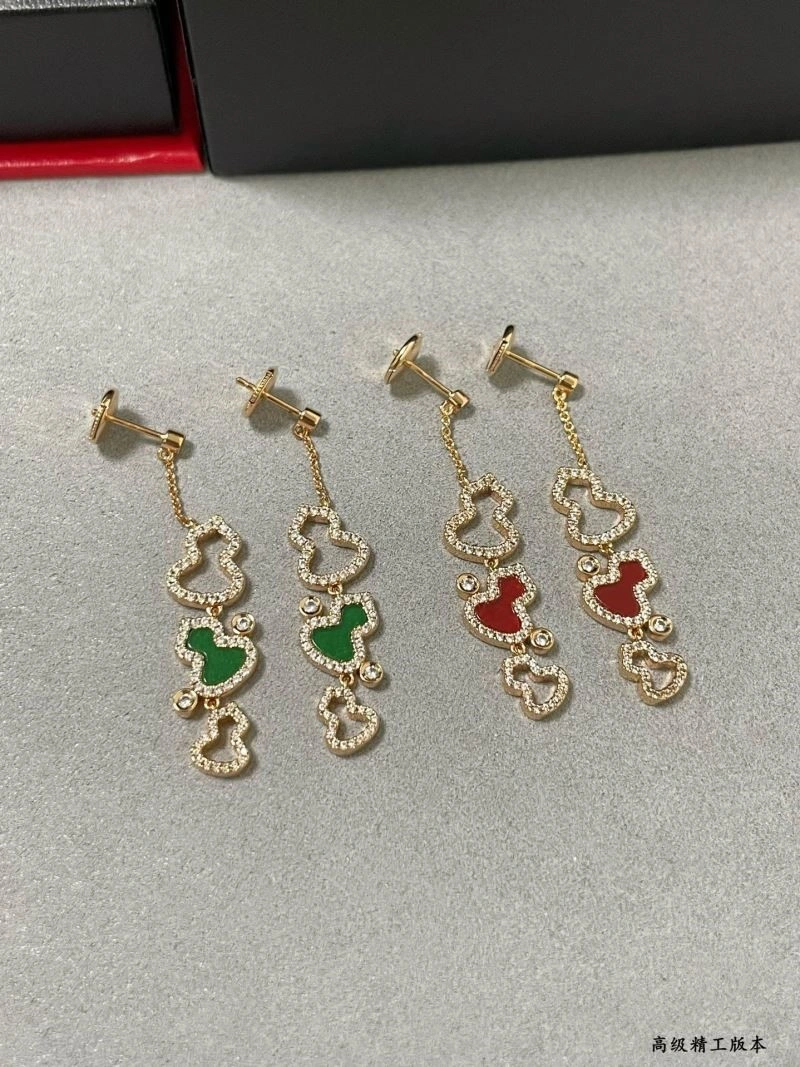 SoftTouch Qeelin Earrings 210410