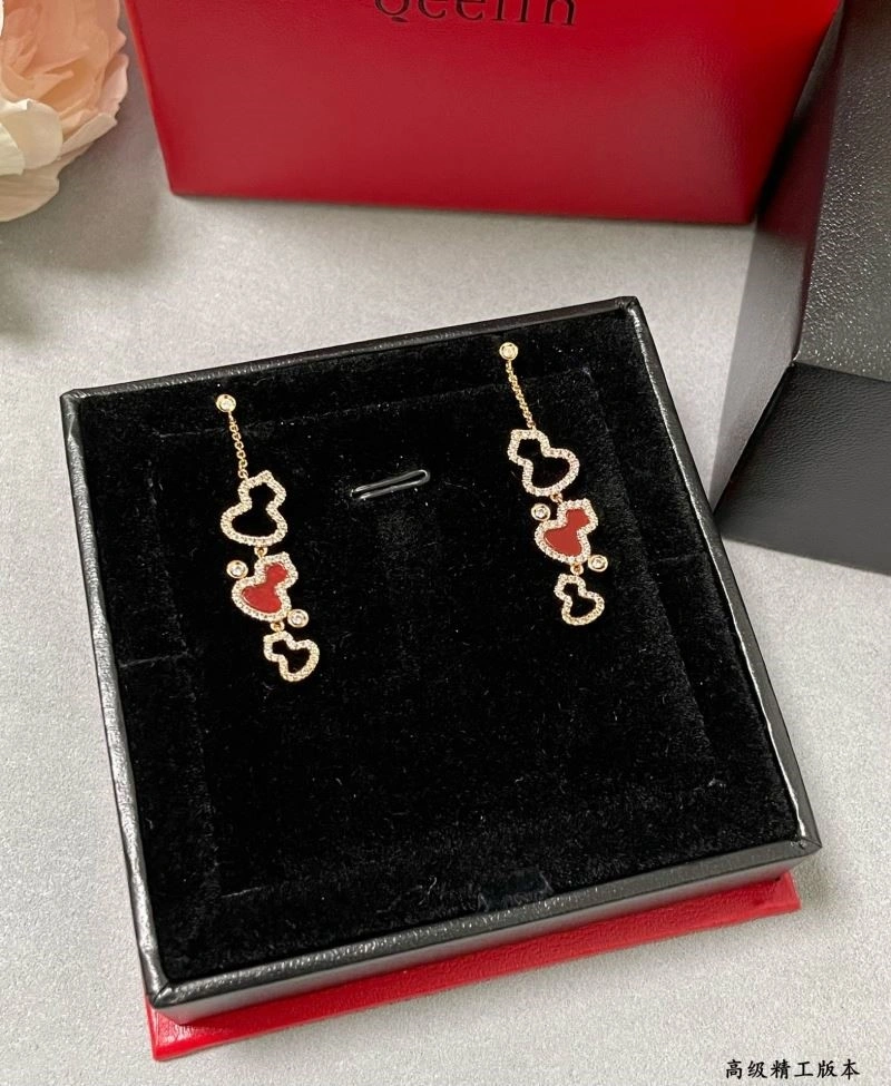 SoftTouch Qeelin Earrings 210410