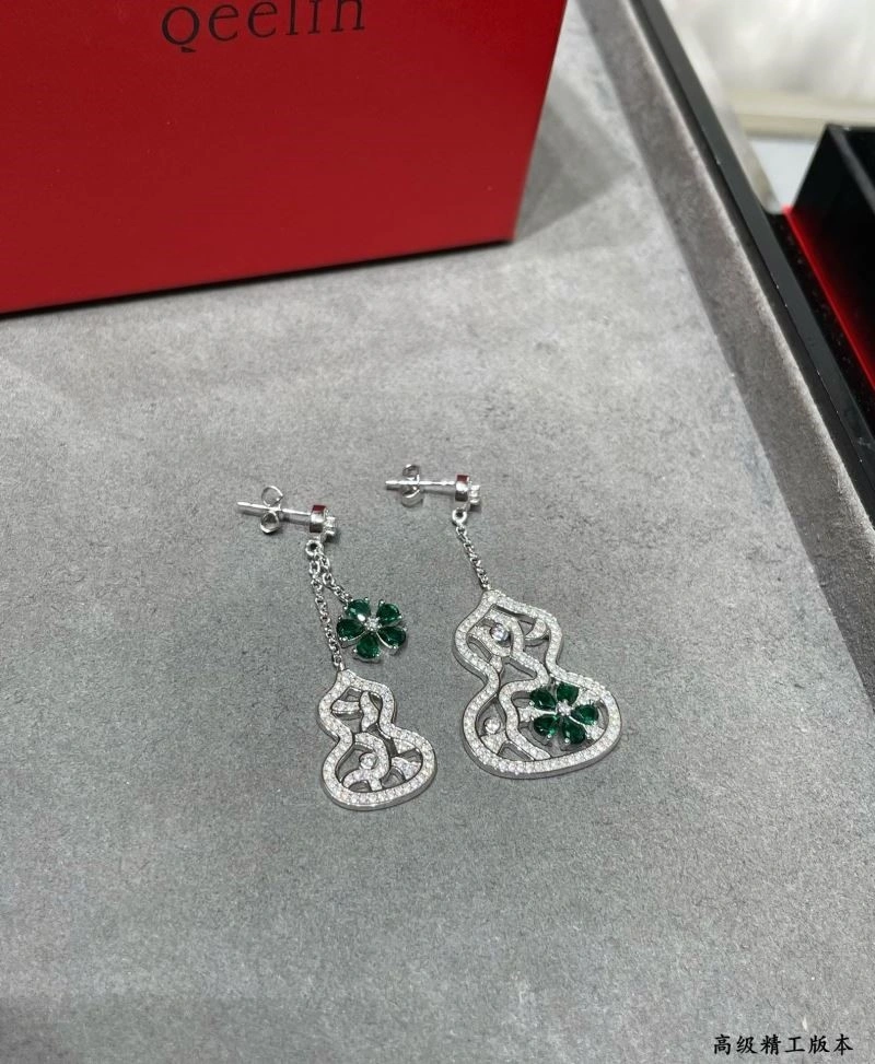 Comfortable Qeelin Earrings 210399