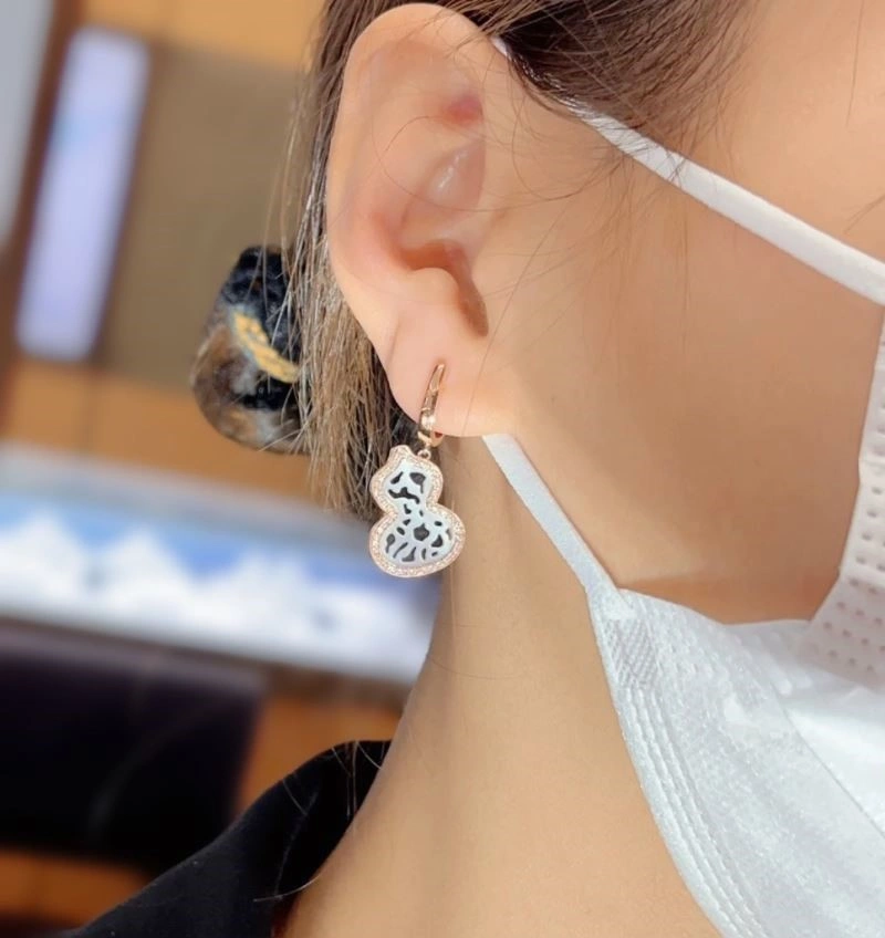 Qeelin Earrings Comfortable 210407