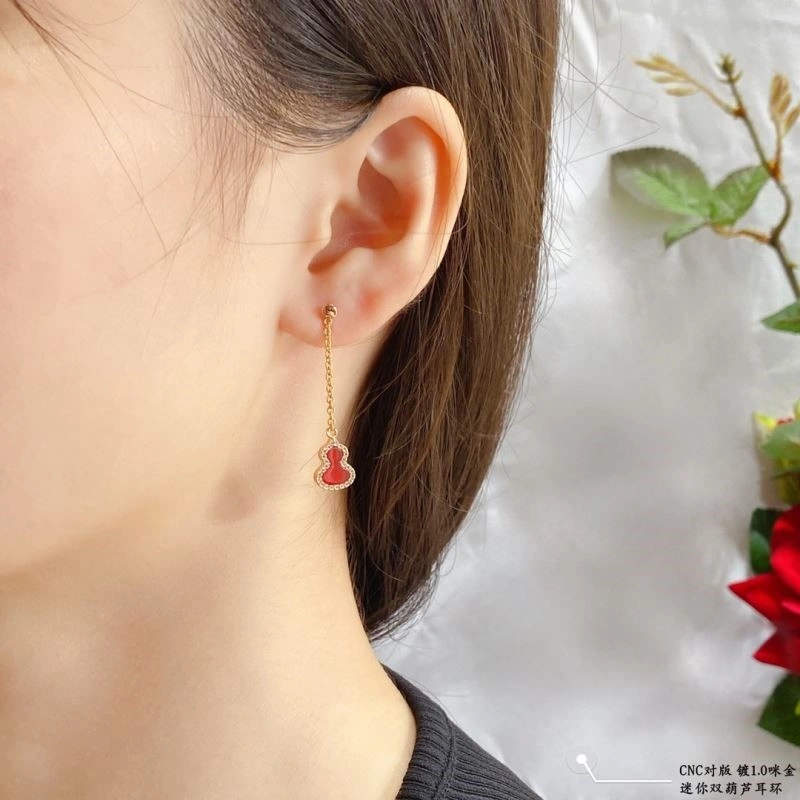 Qeelin Earrings Affordable 210398