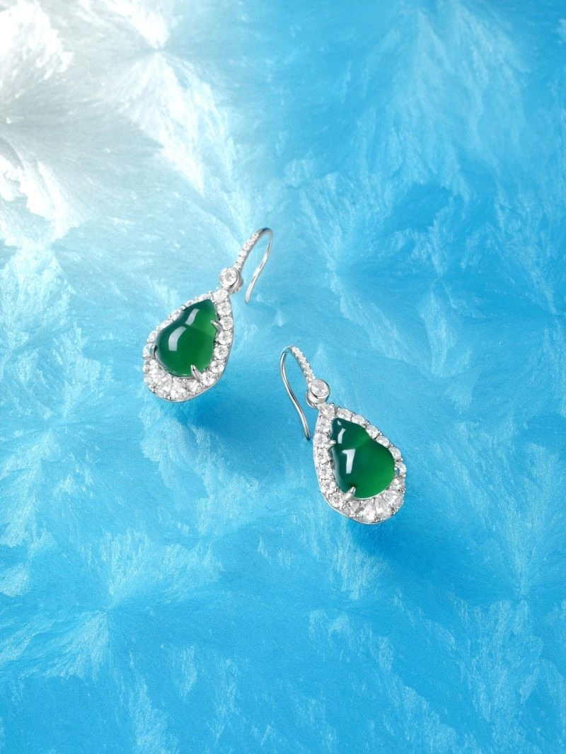Trendy Qeelin Earrings 209657