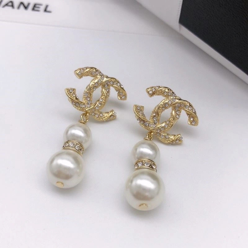 Qeelin Earrings Effortless 209118