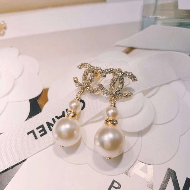 Lightweight Qeelin Earrings 208462