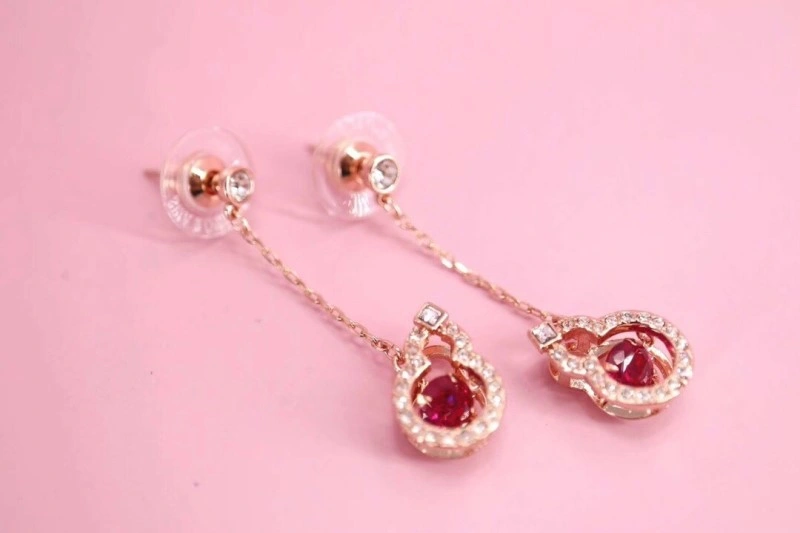 Sustainable Qeelin Earrings 207773