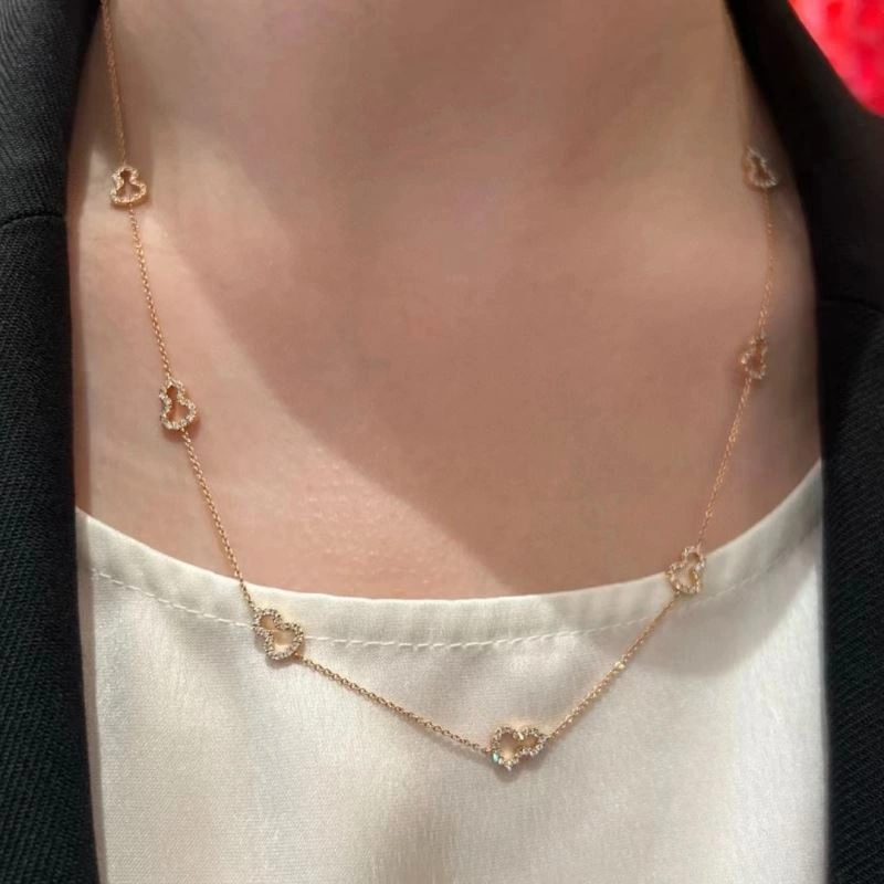 Qeelin Necklaces Bold 213897