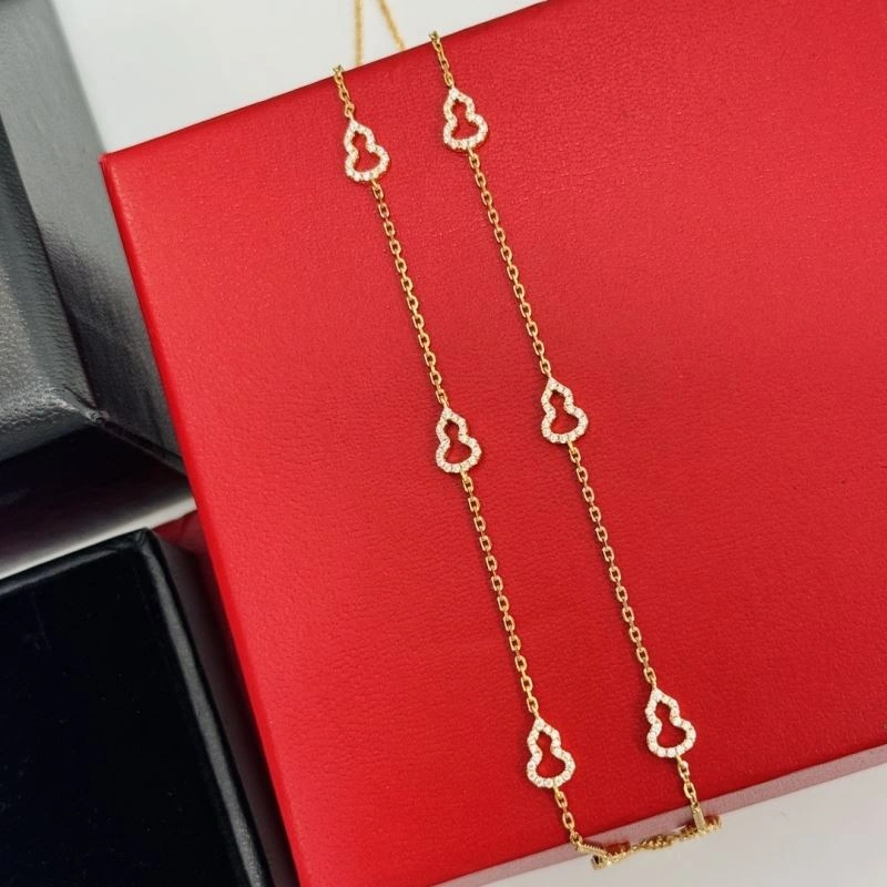 Qeelin Necklaces Bold 213897