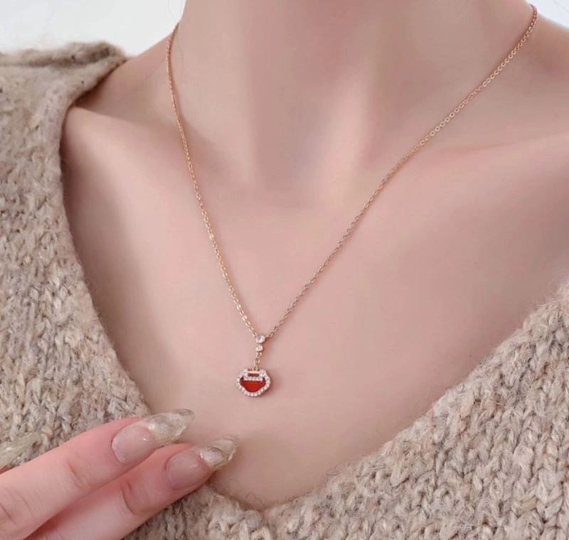 Qeelin Necklaces Resilient 213845