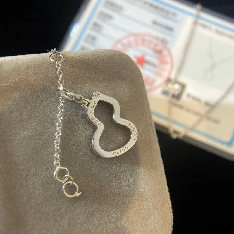 Qeelin Necklaces Durable 213379