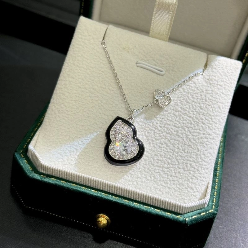 Qeelin Necklaces SportInspired 213378