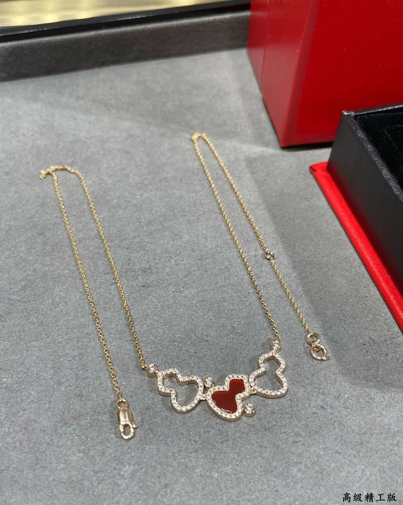 Qeelin Necklaces Premium 214467