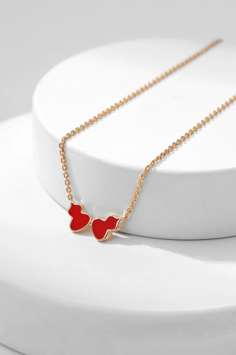 Comfortable Qeelin Necklaces 214114