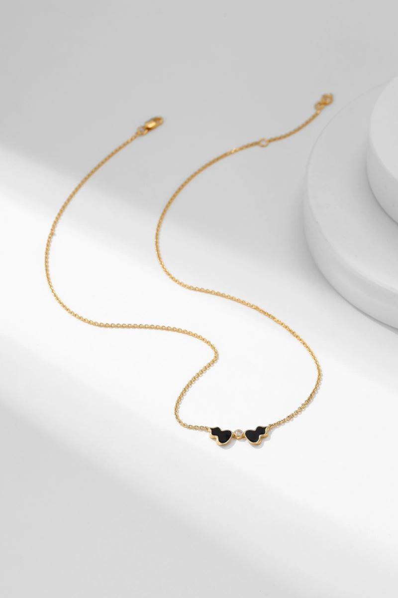 SmoothTexture Qeelin Necklaces 214138