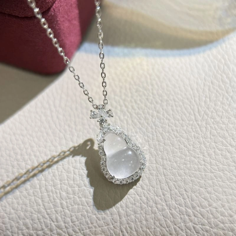 Qeelin Necklaces Trendy 214113