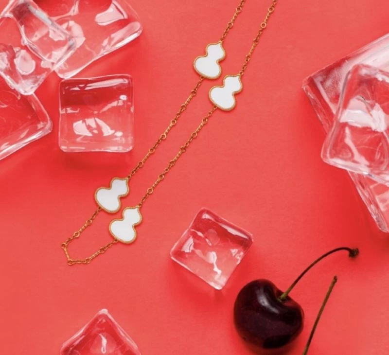 Qeelin Necklaces Comfortable 214131