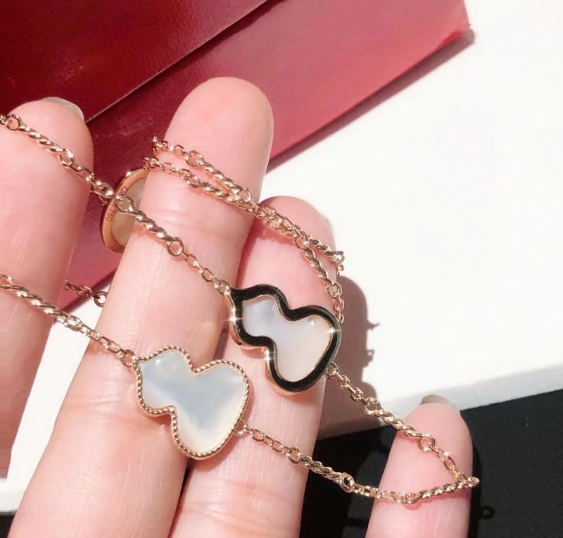 Qeelin Necklaces Comfortable 214131