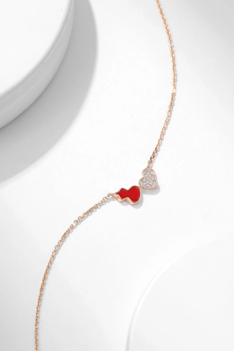 ComfortFit Qeelin Necklaces 214122