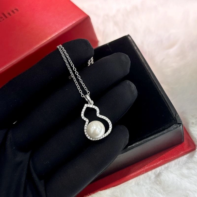 Affordable Qeelin Necklaces 212851