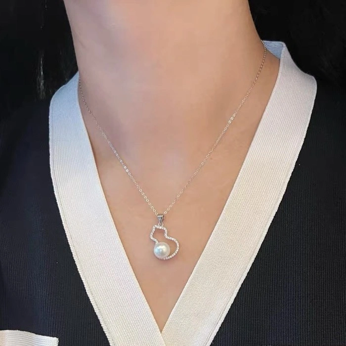 Affordable Qeelin Necklaces 212851