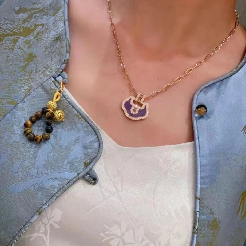 Qeelin Necklaces Modern 212832